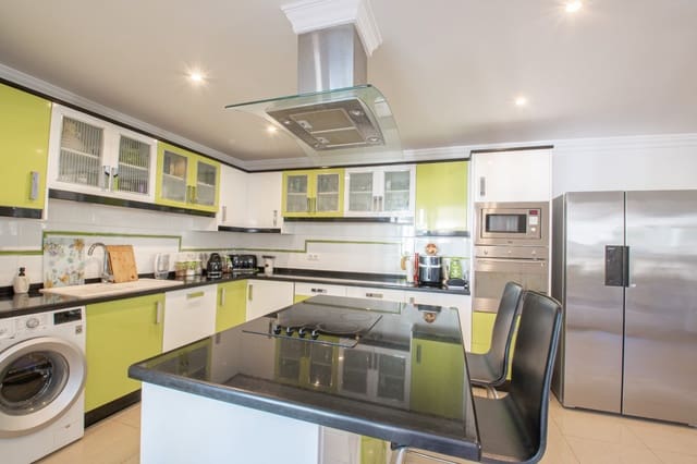 4 sovrum Villa till salu i Centro ciudad, Javea / Xàbia med pool - 750 000 € (Ref: 9569128)