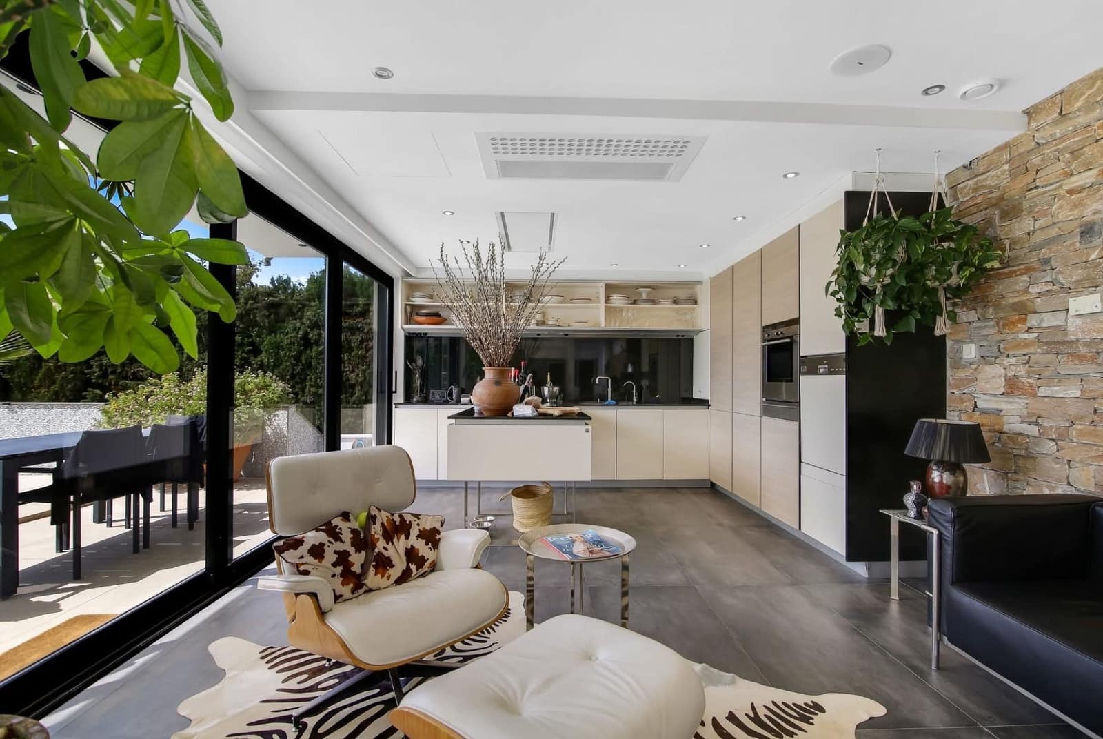 4 soveværelse Villa til salg i Calpe / Calp med swimmingpool - € 1.589.000 (Ref: 9569130)