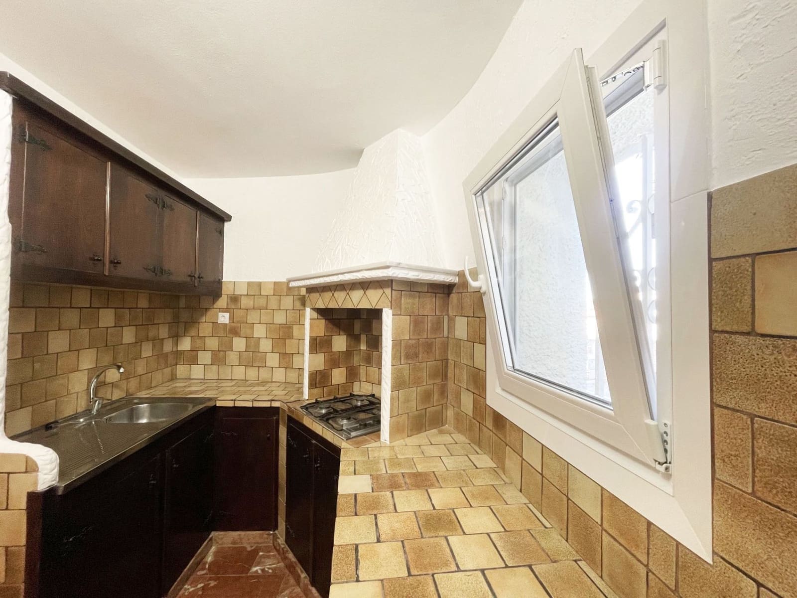 Chalet de 4 habitaciones en Calpe / Calp en venta con piscina - 590.000 € (Ref: 9569133)