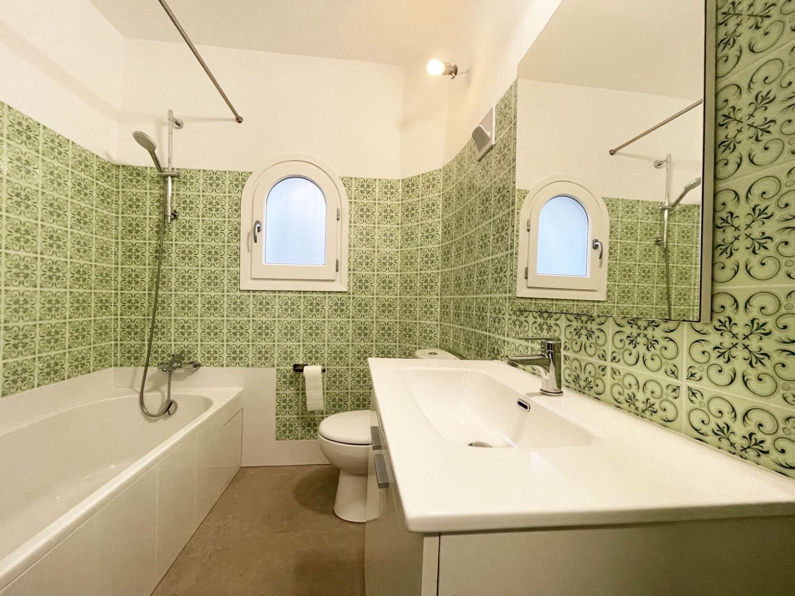 Chalet de 4 habitaciones en Calpe / Calp en venta con piscina - 590.000 € (Ref: 9569133)