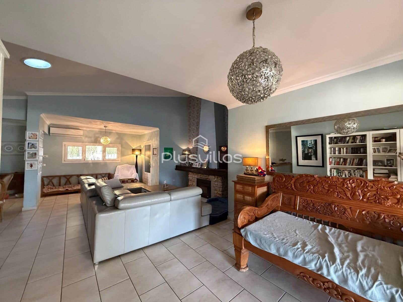 Chalet de 3 habitaciones en Calpe / Calp en venta con piscina - 605.000 € (Ref: 9586811)