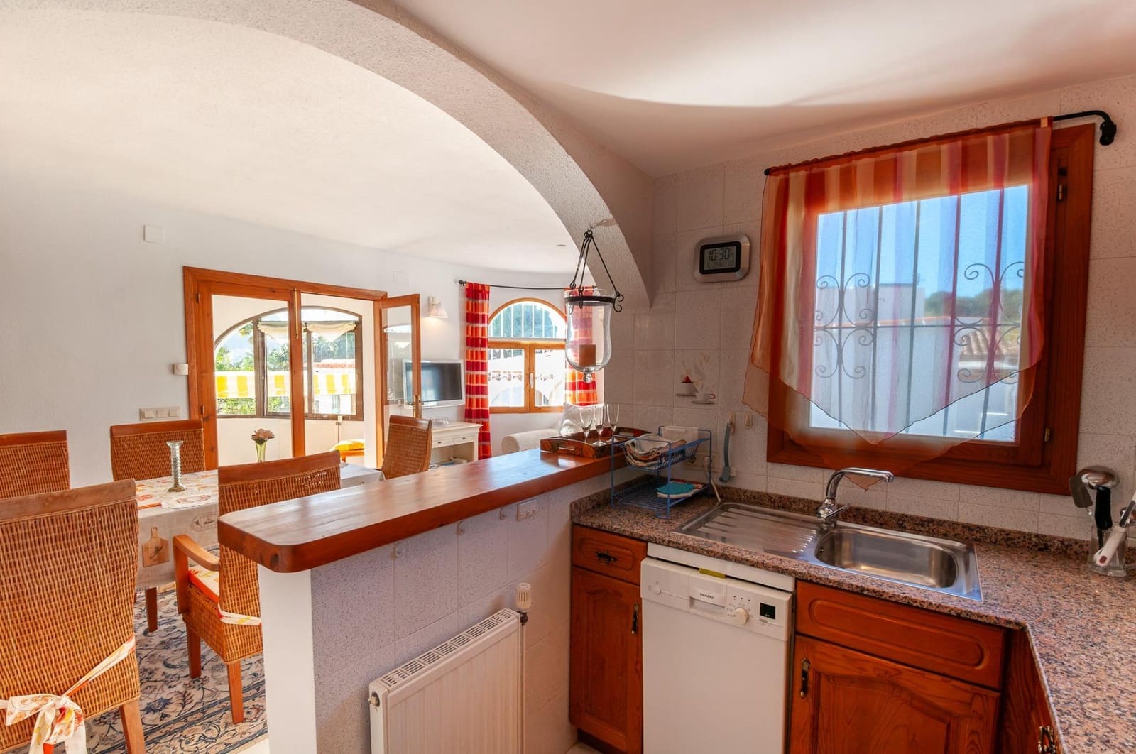 3 soveværelse Villa til salg i Calpe / Calp med swimmingpool - € 545.000 (Ref: 9586814)