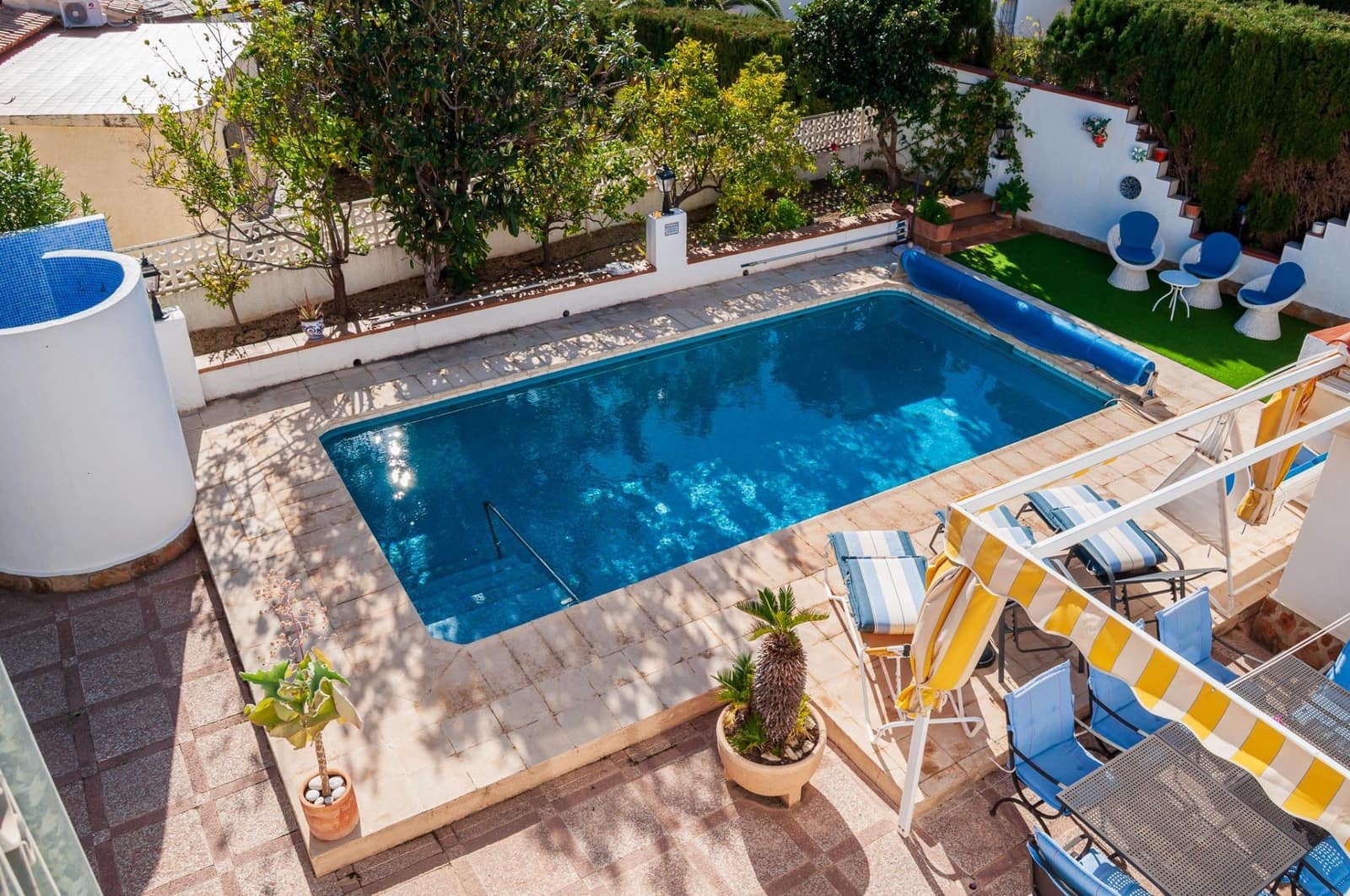 3 soveværelse Villa til salg i Calpe / Calp med swimmingpool - € 545.000 (Ref: 9586814)