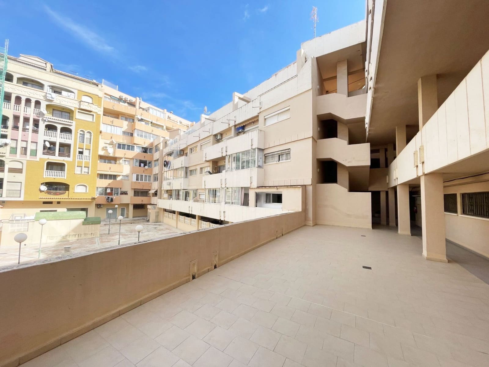 1 soveværelse Lejlighed til salg i Calpe / Calp - € 139.500 (Ref: 9591668)