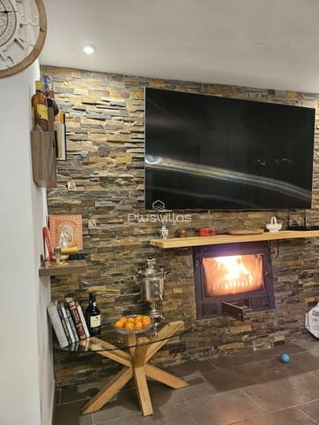 4 makuuhuone Huvila myytävänä paikassa Calpe / Calp mukana uima-altaan - 950 000 € (Ref: 9591669)