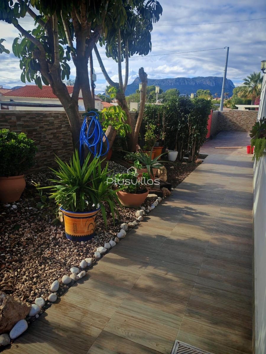 4 makuuhuone Huvila myytävänä paikassa Calpe / Calp mukana uima-altaan - 950 000 € (Ref: 9591669)