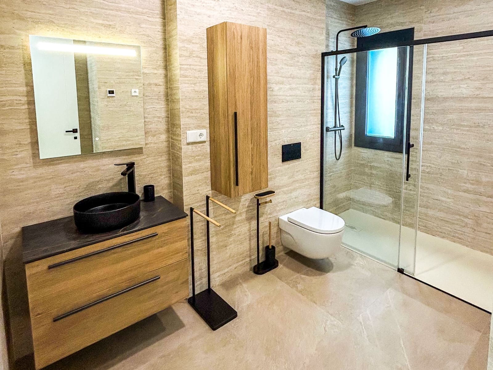 3 slaapkamer Villa te koop in Benissa met zwembad - € 1.175.000 (Ref: 9596476)