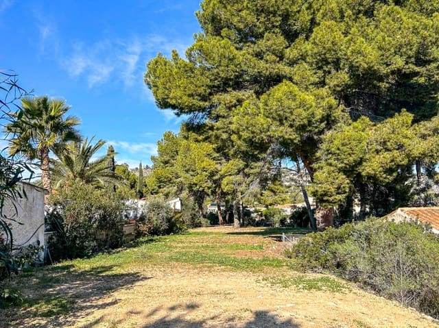 3 slaapkamer Villa te koop in Benissa met zwembad - € 1.175.000 (Ref: 9596476)