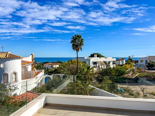 3 slaapkamer Villa te koop in Benissa met zwembad - € 1.175.000 (Ref: 9596476)