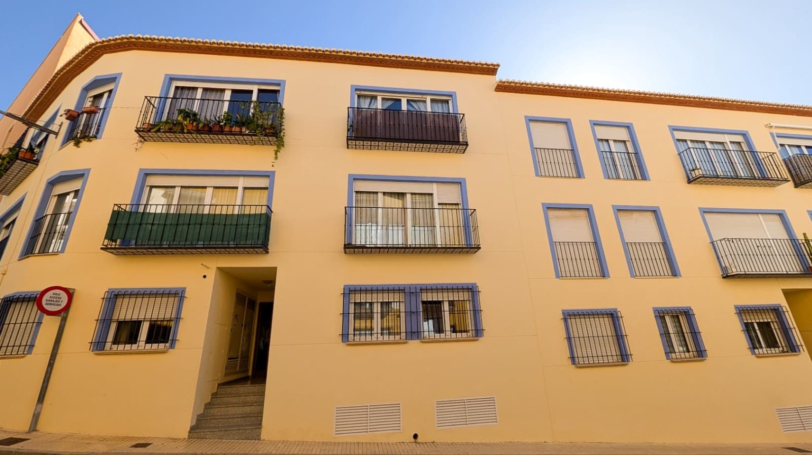 3 bedroom Apartment for sale in Benitachell / Benitatxell - € 250,000 (Ref: 9605275)