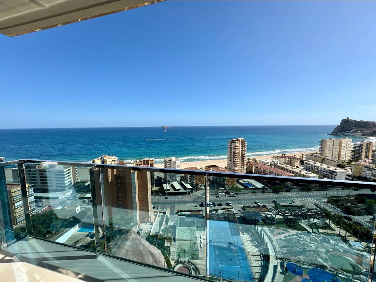 2 chambre Appartement à vendre à Benidorm avec piscine - 640 000 € (Ref: 9616761)
