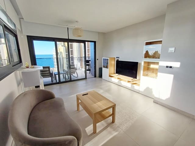 3 slaapkamer Appartement te koop in Playa Levante, Benidorm met zwembad - € 699.000 (Ref: 9616762)