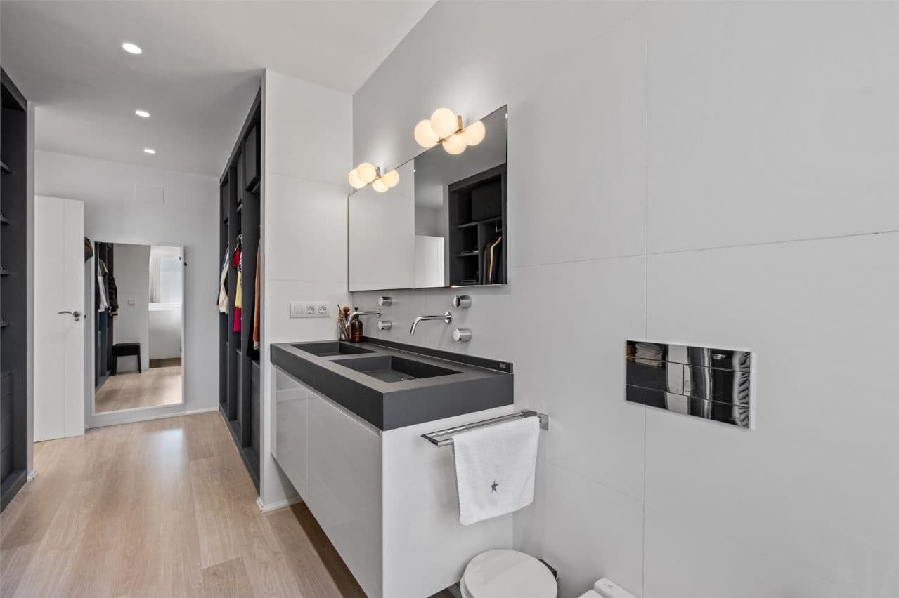 4 slaapkamer Villa te koop in Alfaz del Pi / L'Alfas del Pi met zwembad - € 585.000 (Ref: 9616763)