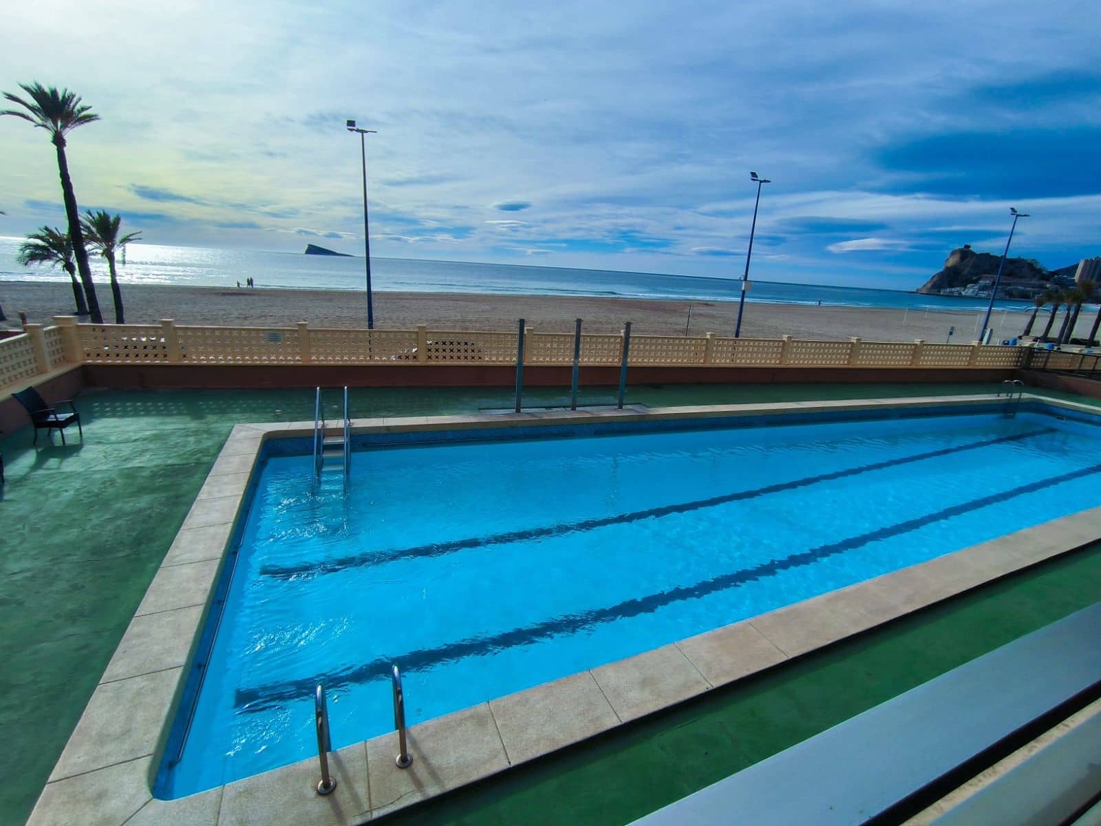 4 chambre Appartement à vendre à Benidorm avec piscine - 900 000 € (Ref: 9616764)