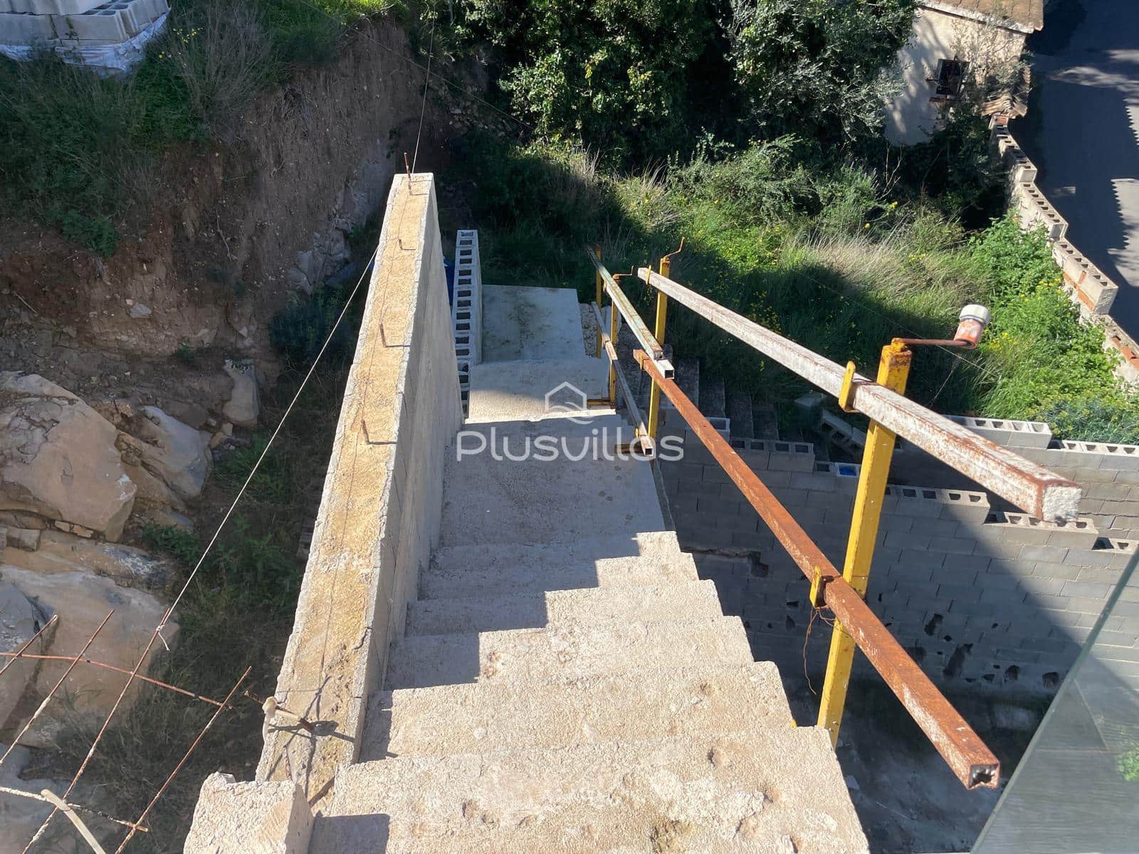 2 bedroom Villa for sale in Calpe / Calp - € 450,000 (Ref: 9649782)