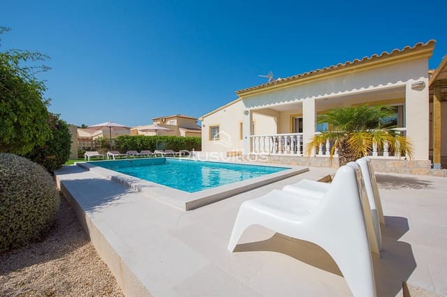 5 bedroom Villa for sale in Cometa - Carrió, Calpe / Calp with pool - € 585,000 (Ref: 9656375)