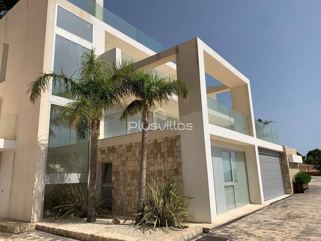 4 sovrum Villa till salu i Altea med pool - 850 000 € (Ref: 9666749)