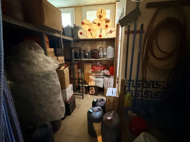 Comercial para venda em Casco Urbano, Teulada-Moraira - 375 000 € (Ref: 9739105)