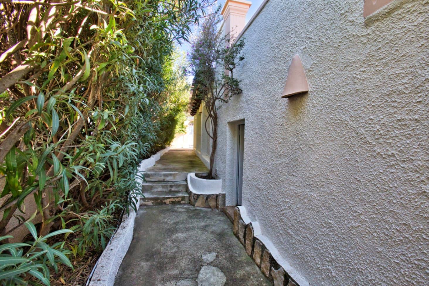 Chalet de 3 habitaciones en Benissa en venta con piscina - 1.200.000 € (Ref: 9739107)