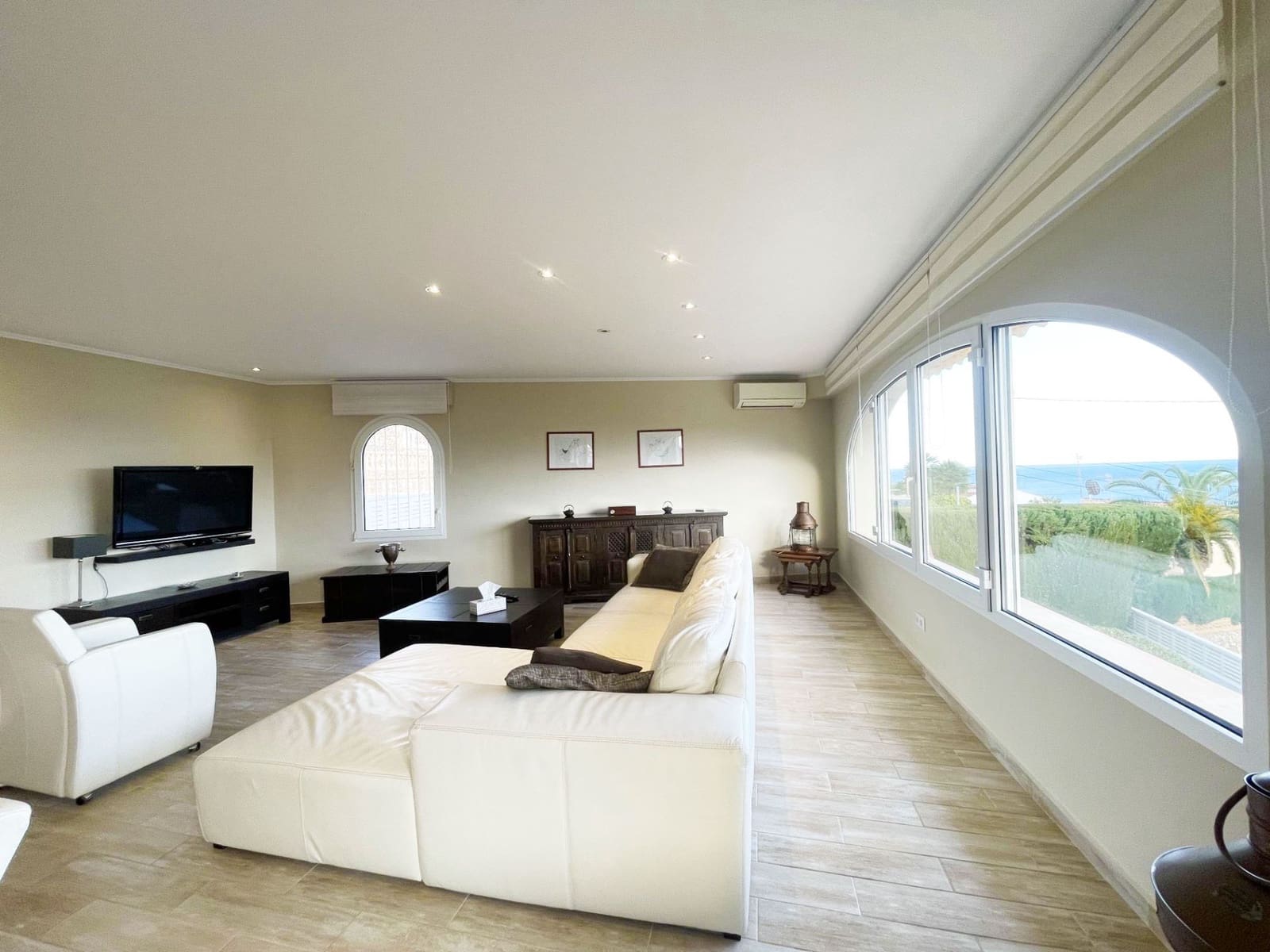 6 slaapkamer Villa te koop in Calpe / Calp met zwembad - € 899.000 (Ref: 9742141)