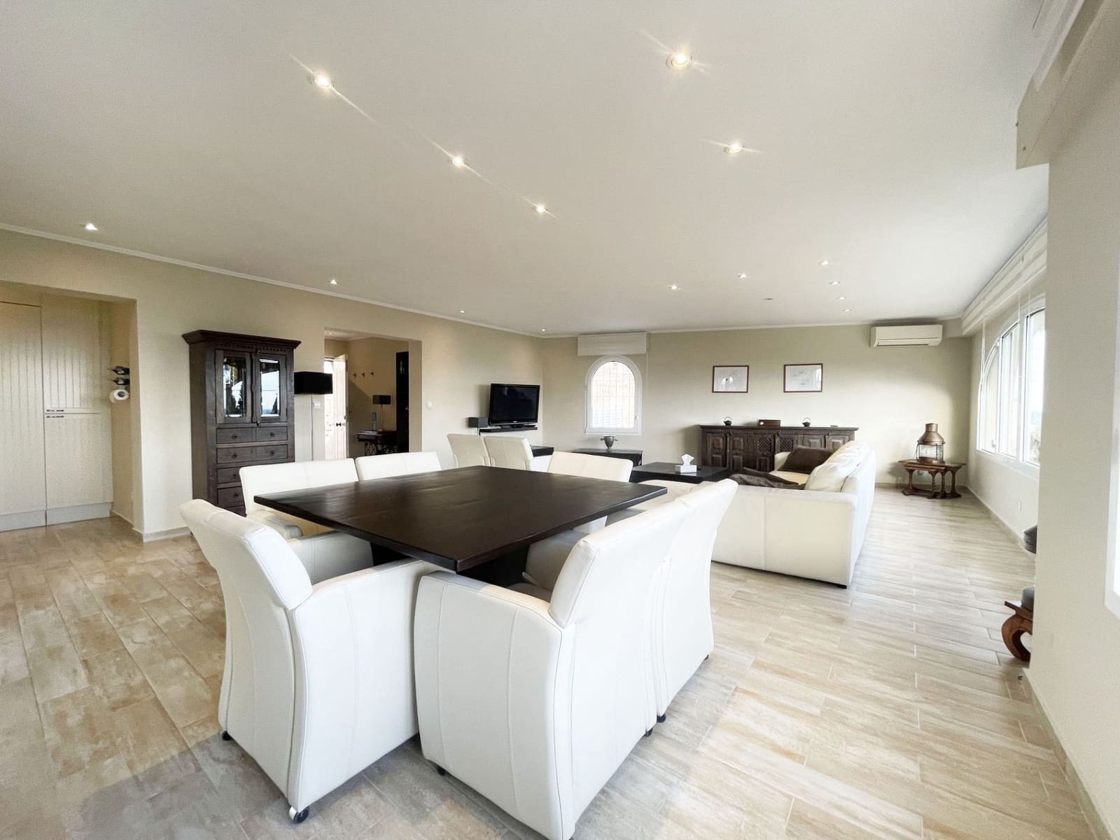 6 slaapkamer Villa te koop in Calpe / Calp met zwembad - € 899.000 (Ref: 9742141)