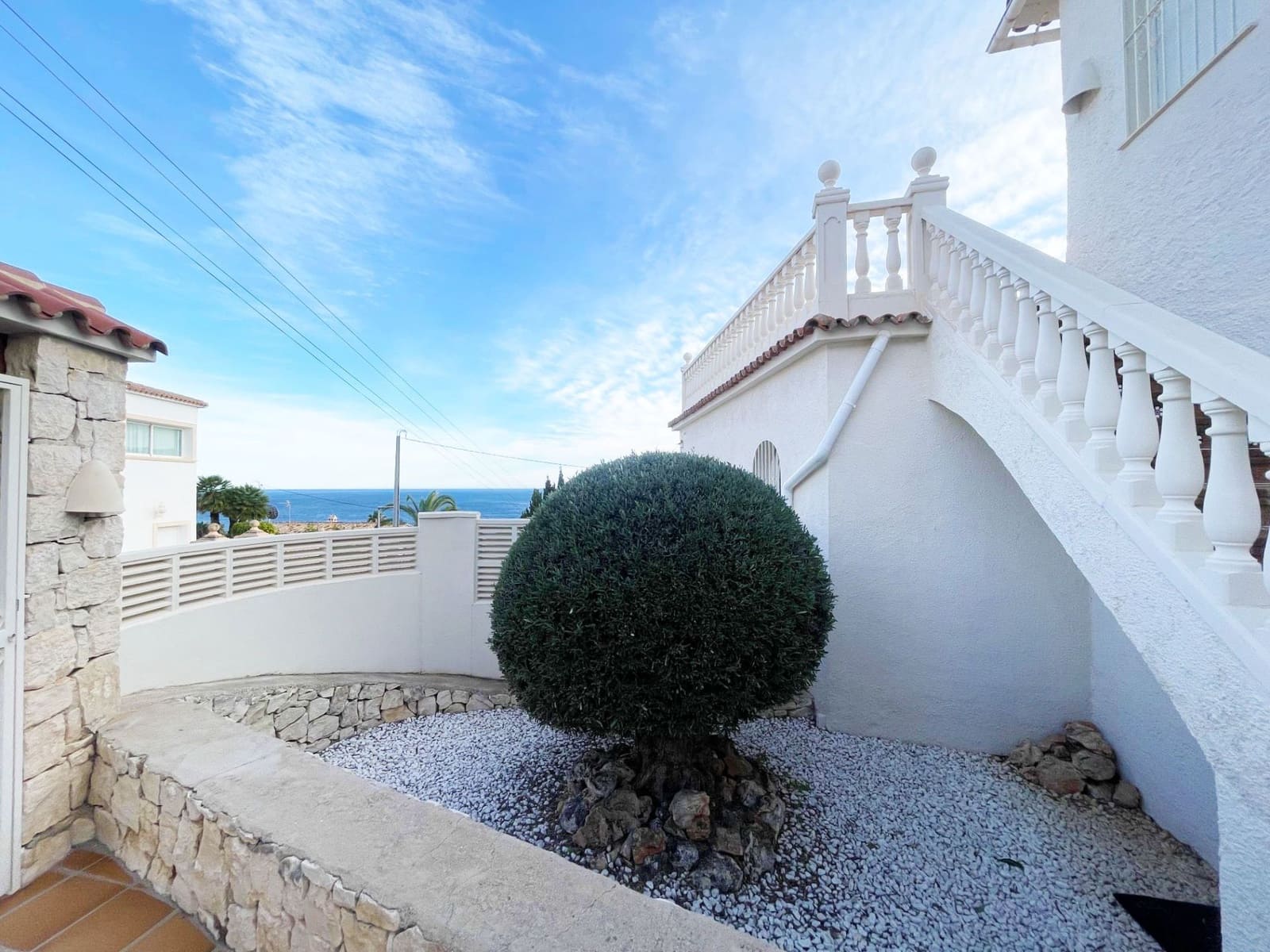 6 slaapkamer Villa te koop in Calpe / Calp met zwembad - € 899.000 (Ref: 9742141)