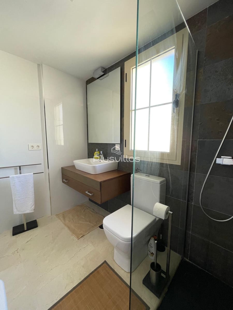 3 makuuhuone Bungalow myytävänä paikassa Finestrat mukana uima-altaan - 449 995 € (Ref: 9748255)