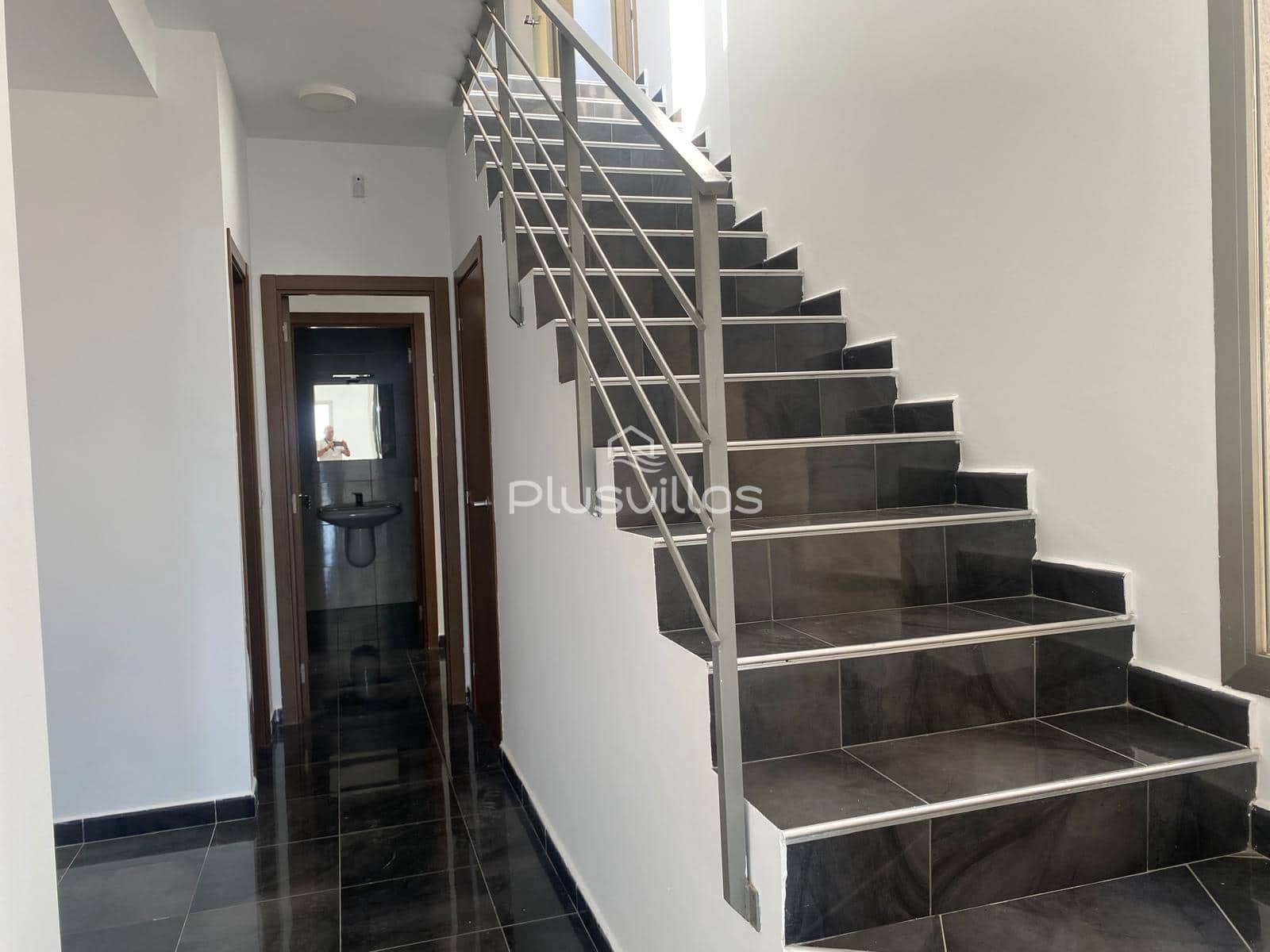 5 sypialnia Bungalow na sprzedaż w Calpe / Calp z basenem - 518 000 € (Ref: 9765183)