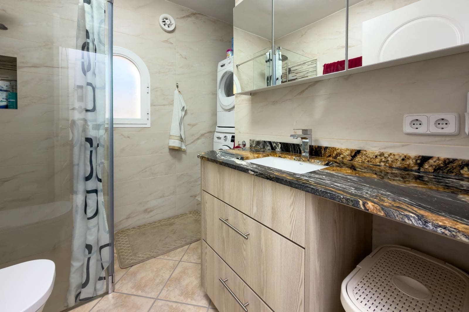 4 makuuhuone Huvila myytävänä paikassa Calpe / Calp mukana uima-altaan - 675 000 € (Ref: 9774325)