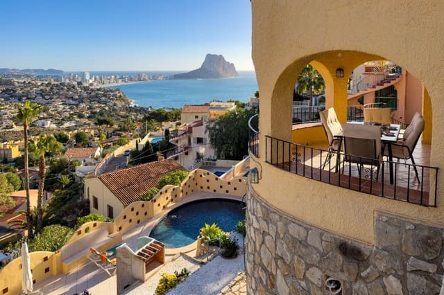 4 makuuhuone Huvila myytävänä paikassa Pueblo, Calpe / Calp mukana uima-altaan - 675 000 € (Ref: 9774325)