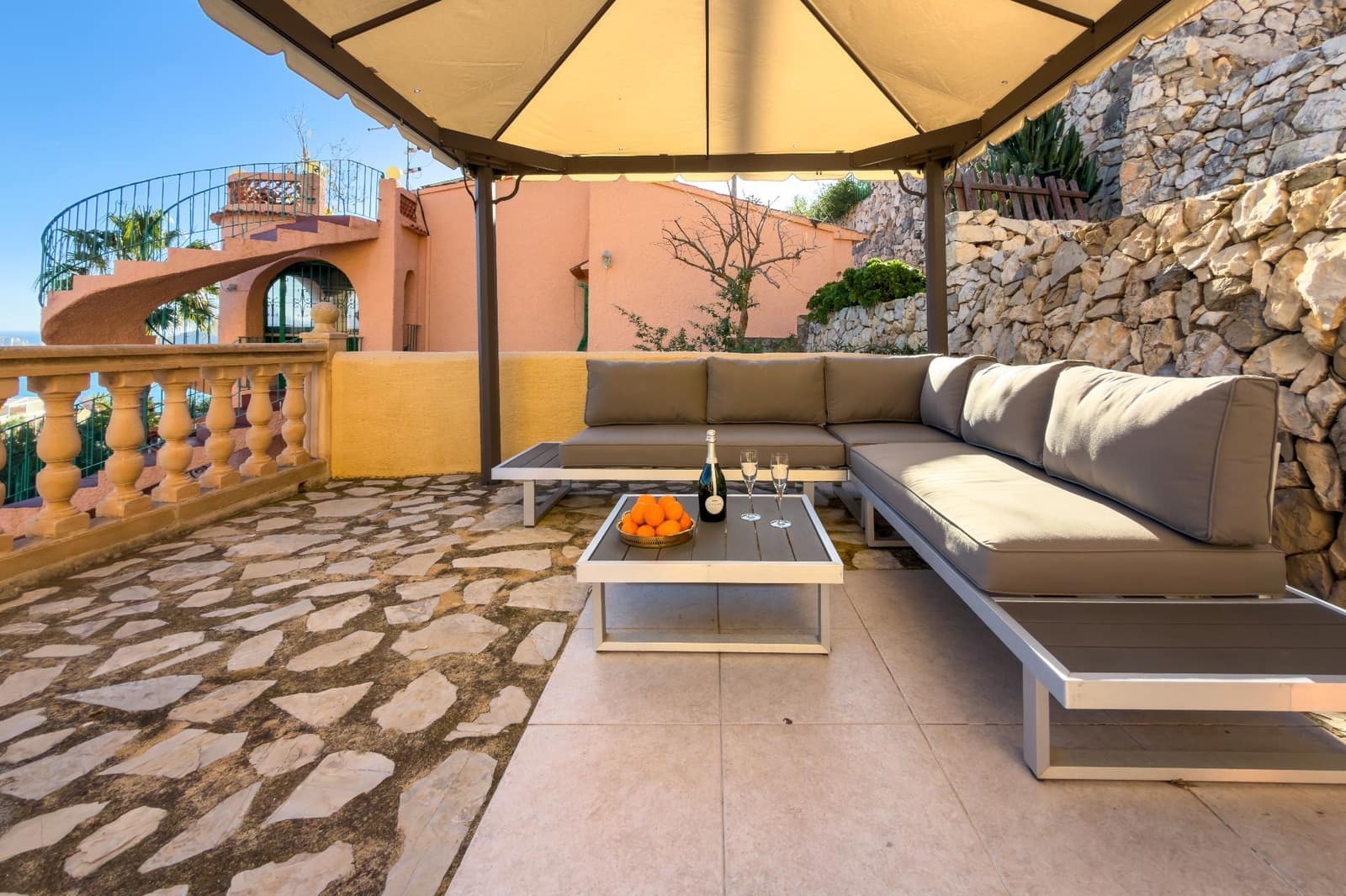 4 makuuhuone Huvila myytävänä paikassa Calpe / Calp mukana uima-altaan - 675 000 € (Ref: 9774325)