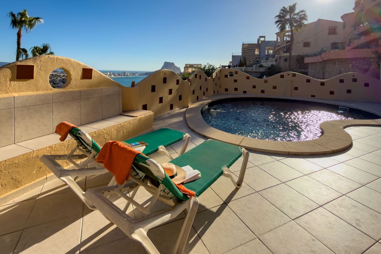 4 makuuhuone Huvila myytävänä paikassa Calpe / Calp mukana uima-altaan - 675 000 € (Ref: 9774325)