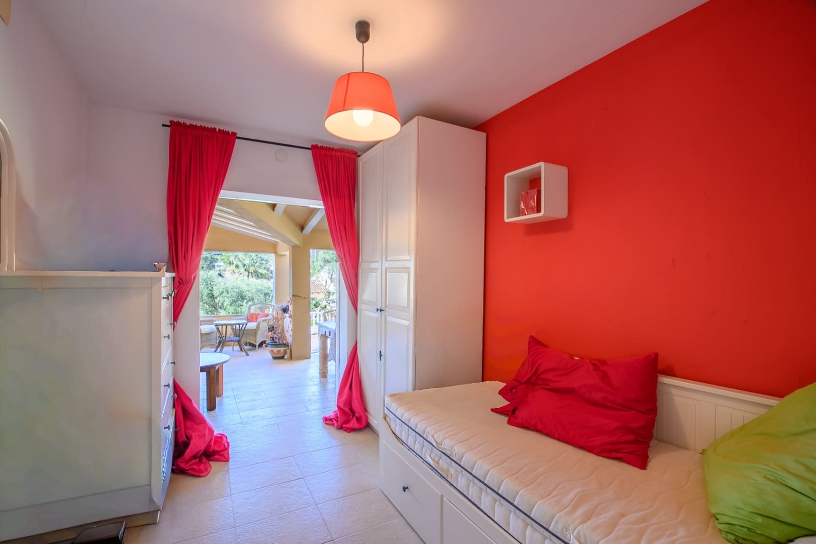 4 quarto Moradia para venda em Benissa com piscina - 590 000 € (Ref: 9778392)