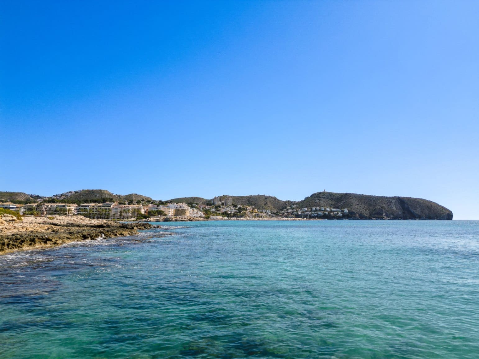 4 quarto Moradia para venda em Benissa com piscina - 590 000 € (Ref: 9778392)