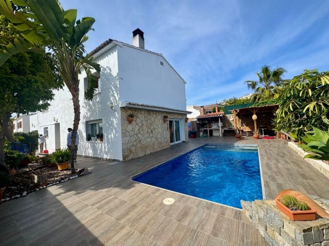 4 Zimmer Villa zu verkaufen in Cometa - Carrió, Calpe / Calp mit Pool - 900.000 € (Ref: 9778393)