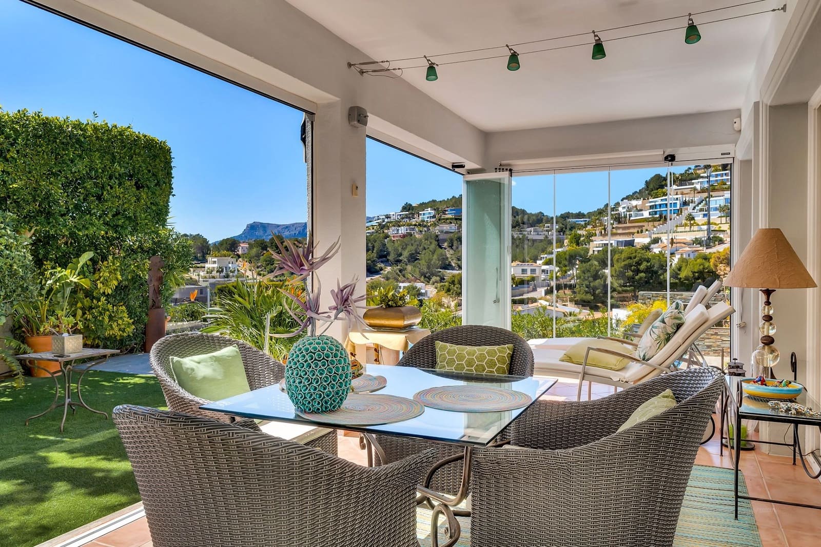 Chalet de 4 habitaciones en Benissa en venta con piscina - 1.100.000 € (Ref: 9804776)