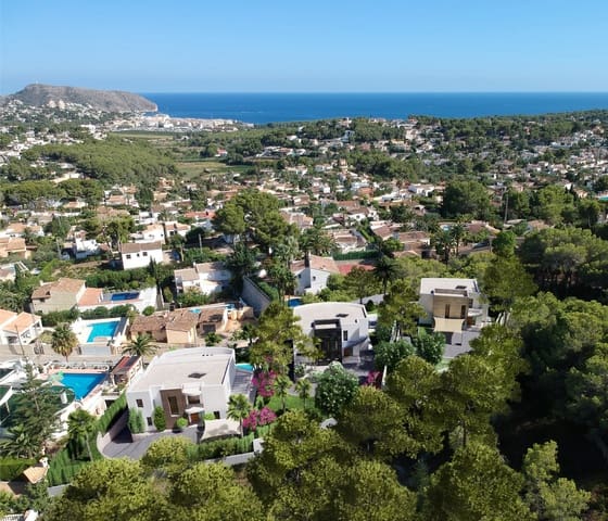 4 Zimmer Villa zu verkaufen in Casco Urbano, Teulada-Moraira mit Pool - 1.650.000 € (Ref: 9806728)