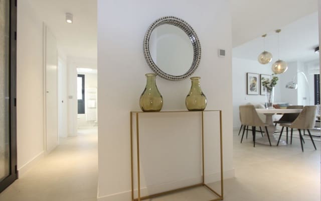 3 bedroom Apartment for sale in Pueblo, Calpe / Calp with pool - € 550,000 (Ref: 9806730)