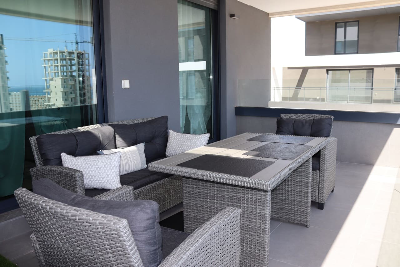 3 bedroom Apartment for sale in Calpe / Calp with pool - € 550,000 (Ref: 9806730)
