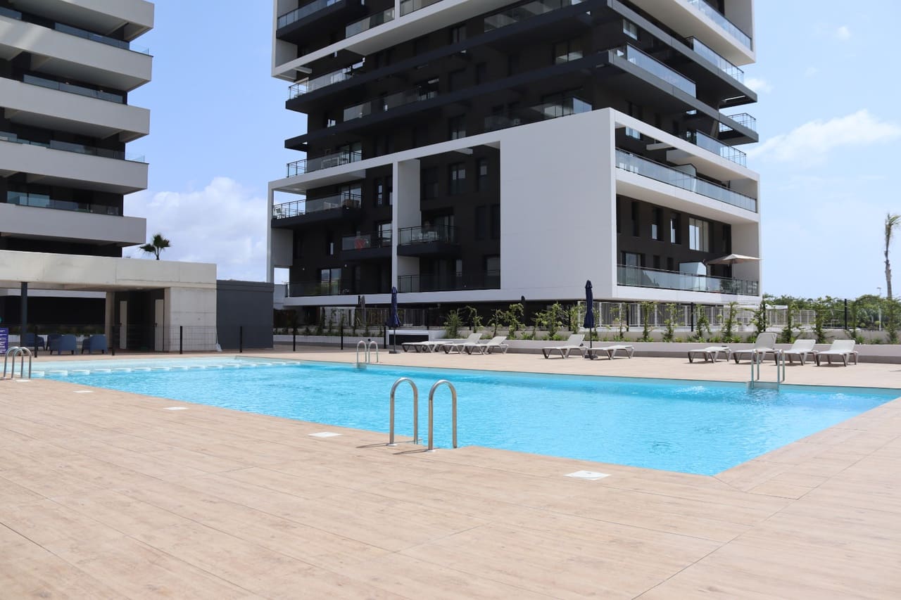 3 bedroom Apartment for sale in Calpe / Calp with pool - € 550,000 (Ref: 9806730)