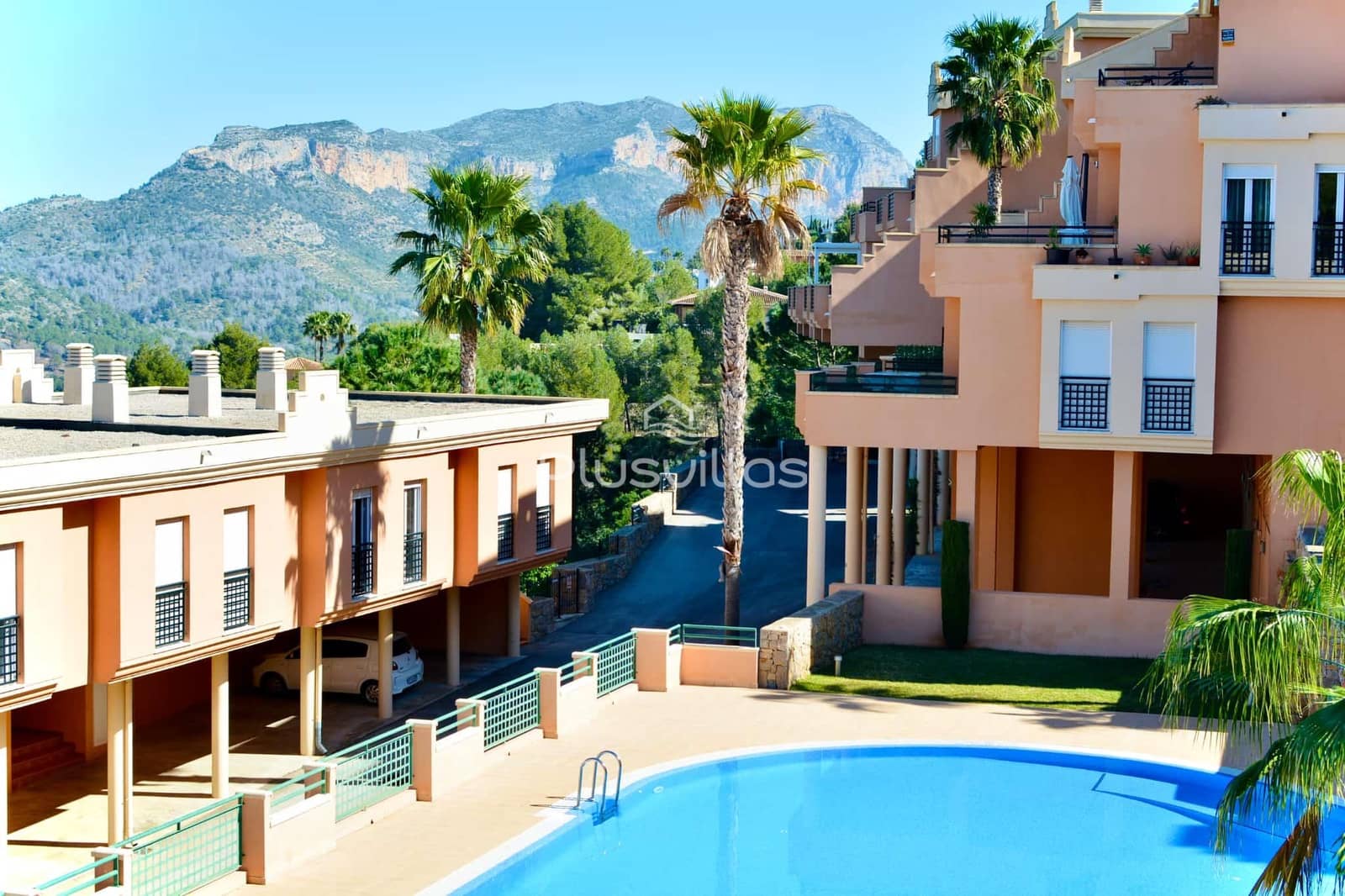 Apartamento de 2 habitaciones en Pedreguer en venta con piscina - 289.000 € (Ref: 9816086)