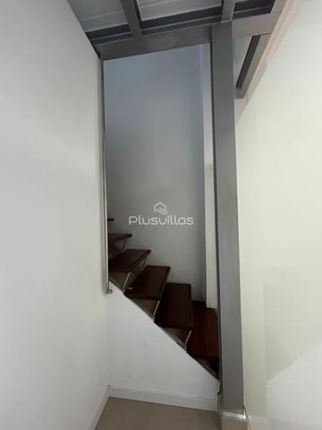 4 bedroom Commercial for sale in Pueblo, Calpe / Calp - € 99,000 (Ref: 9816087)