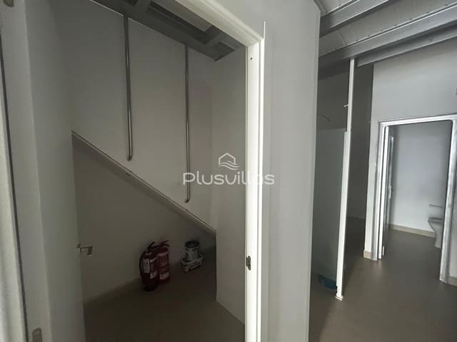 4 soveværelse Erhverv til salg i Pueblo, Calpe / Calp - € 99.000 (Ref: 9816087)