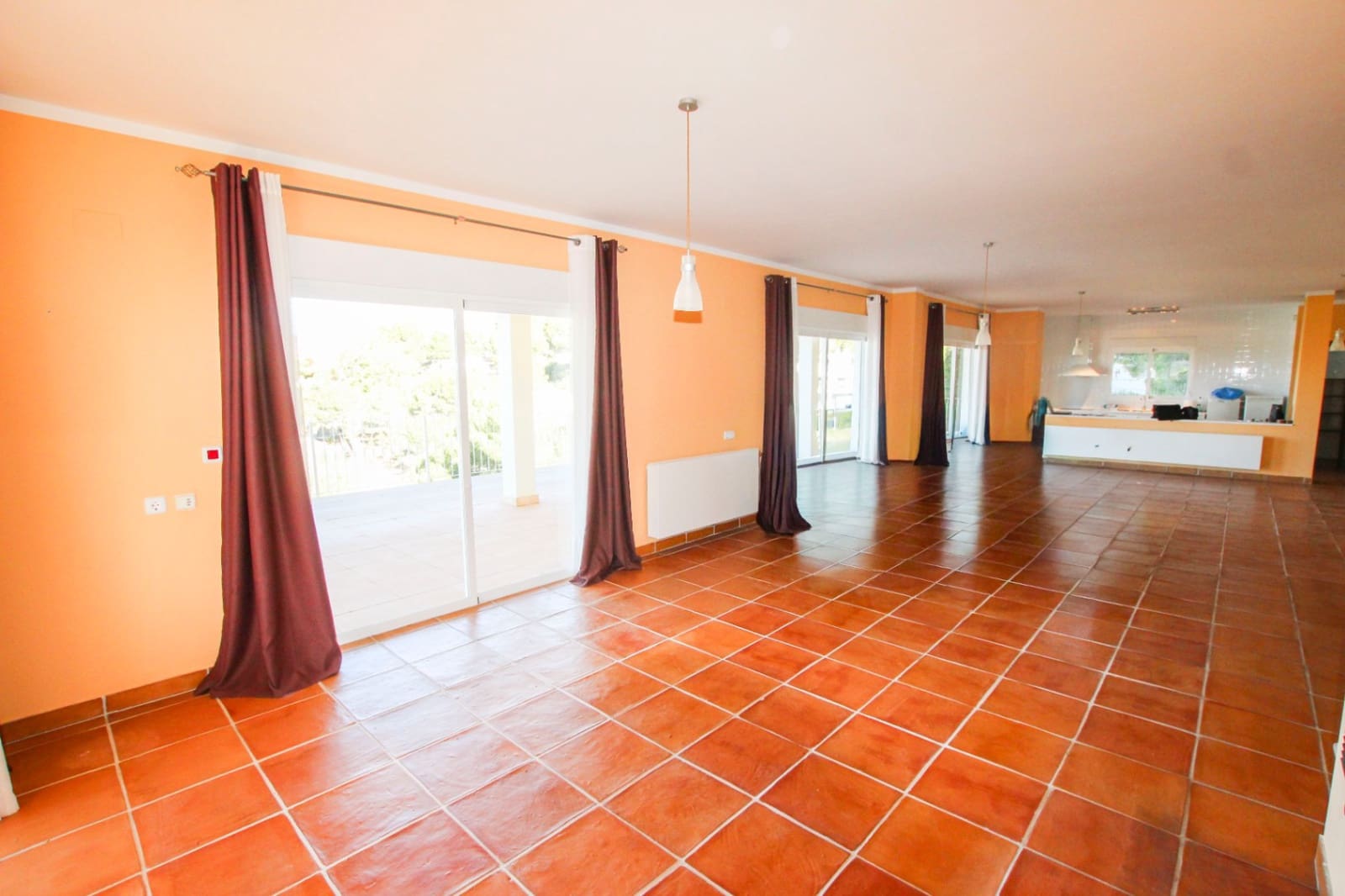 4 bedroom Villa for sale in Altea with pool - € 849,000 (Ref: 9820747)
