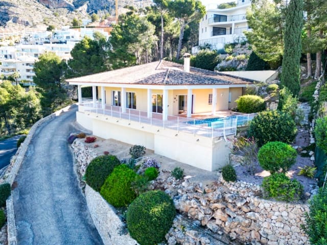 4 makuuhuone Huvila myytävänä paikassa Altea la Vella, Altea mukana uima-altaan - 849 000 € (Ref: 9820747)