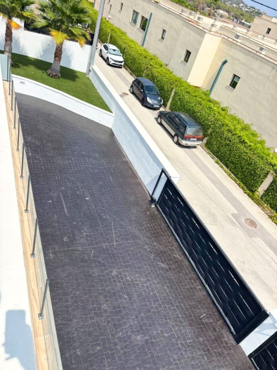 4 soveværelse Villa til salg i Calpe / Calp med swimmingpool - € 1.180.000 (Ref: 9820748)
