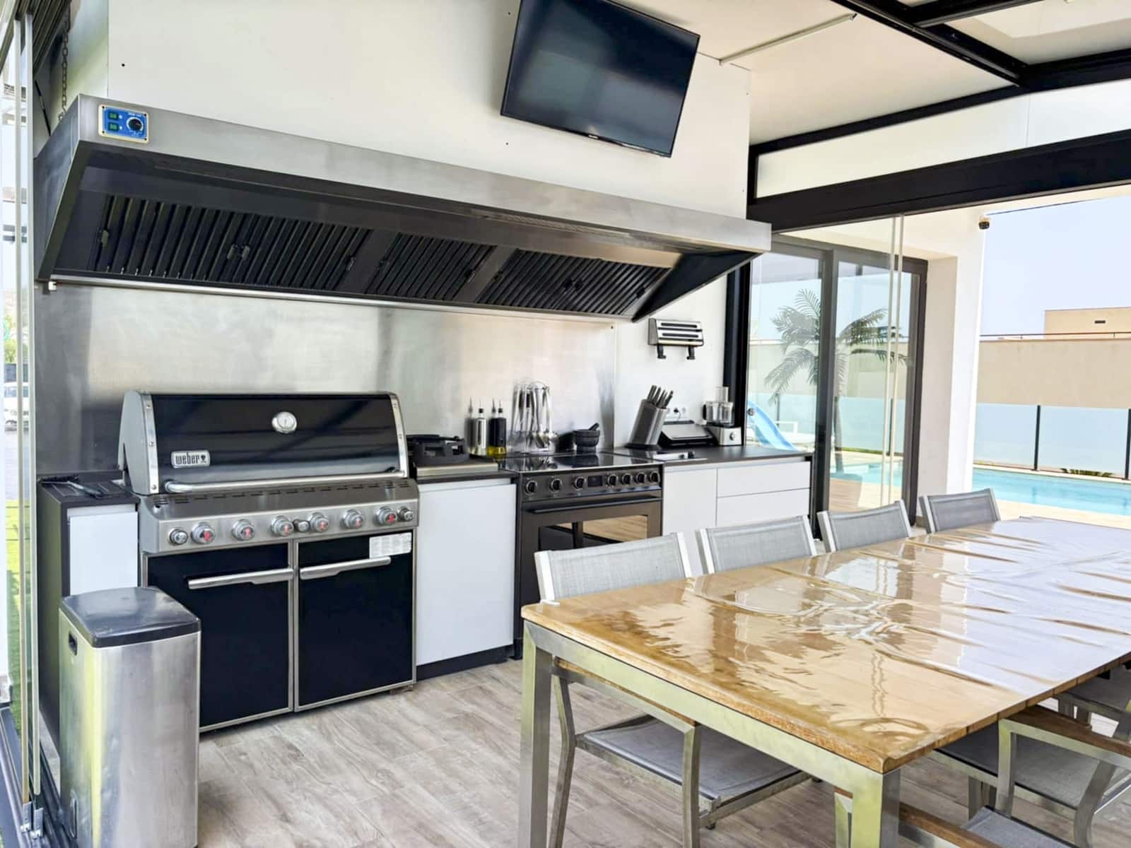 4 soveværelse Villa til salg i Calpe / Calp med swimmingpool - € 1.180.000 (Ref: 9820748)