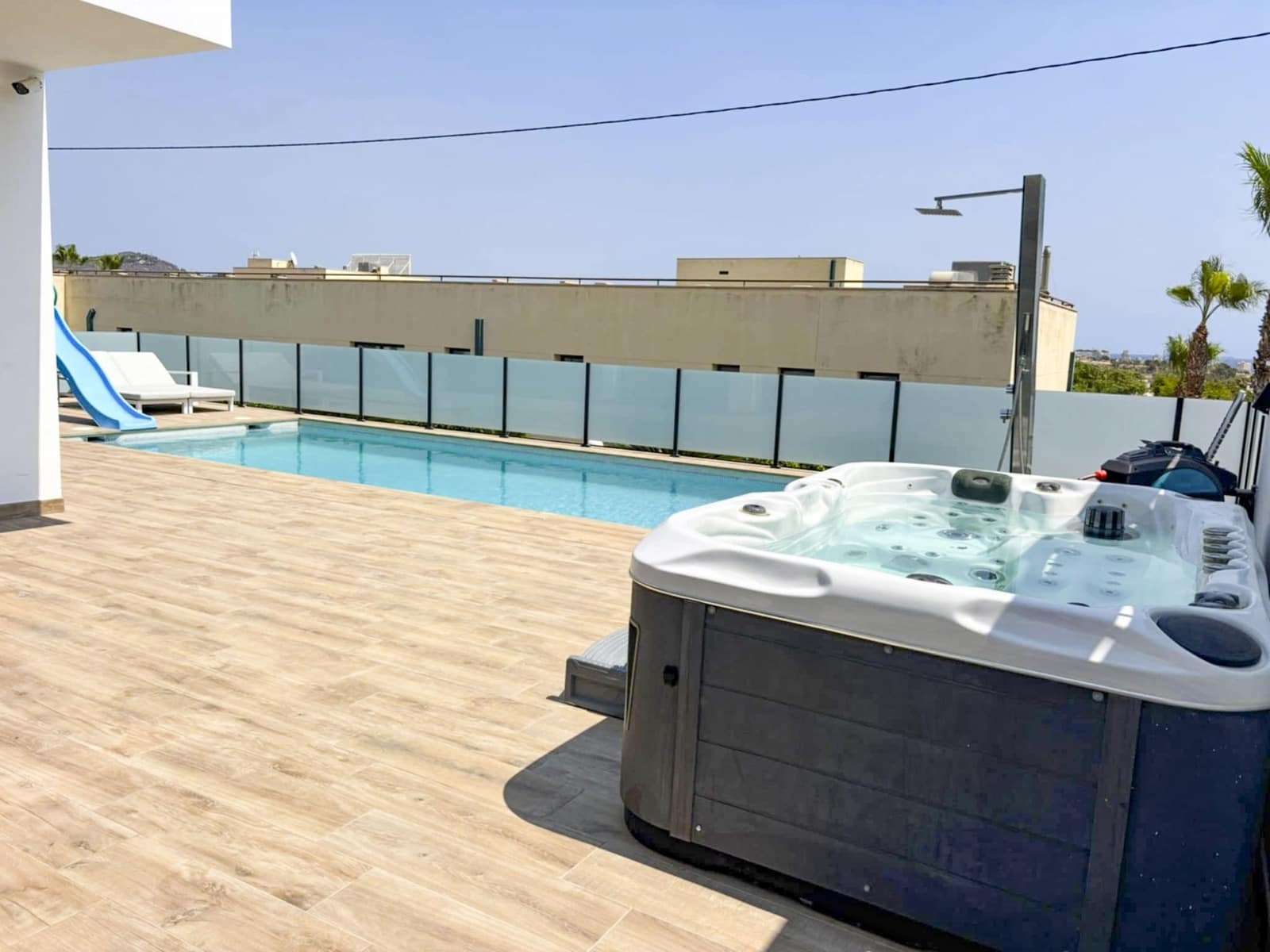 4 soveværelse Villa til salg i Calpe / Calp med swimmingpool - € 1.180.000 (Ref: 9820748)