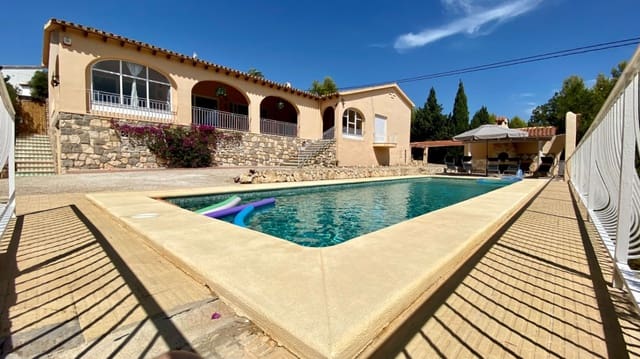 3 soverom Villa til salgs i Benissa med svømmebasseng - € 849 500 (Ref: 9820749)