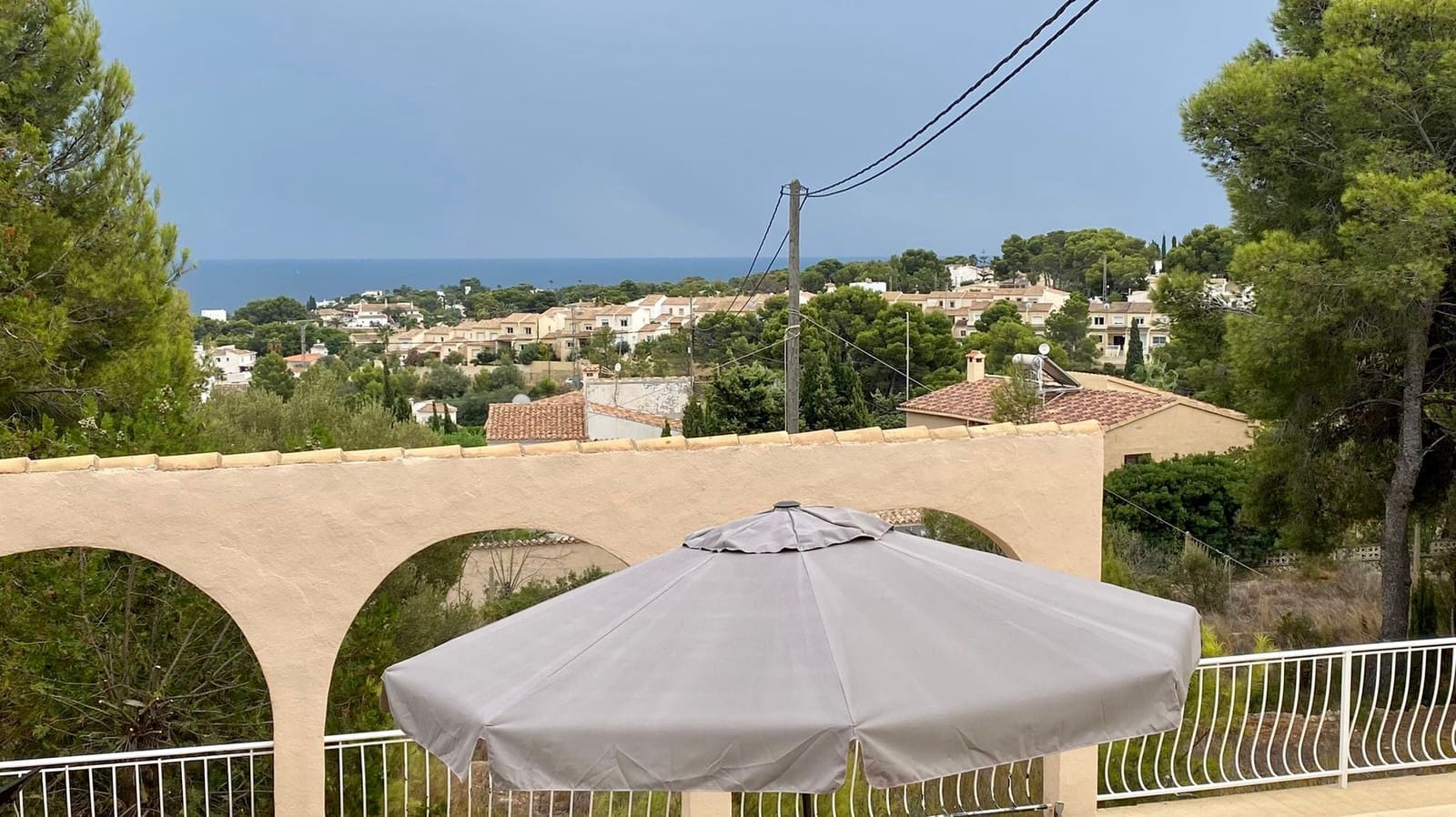 3 bedroom Villa for sale in Benissa with pool - € 849,500 (Ref: 9820749)